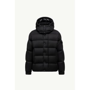 2025/26秋冬 MONCLER モンクレール メンズMAYA 70 SHORT DOWN JACKETダウンジャケット【Nero 】【送料無料】【正規品】