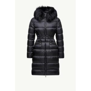 2025/26秋冬 MONCLER モンクレール レディースBOED DOWN JACKET WITH HOOD AND SHEARLING HEMダウンジャケット【Nero 】【送料無料】【正規品】