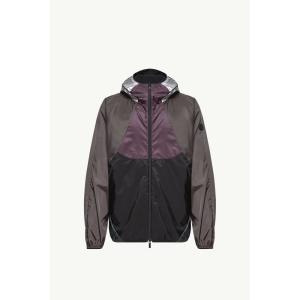 2026春夏 MONCLER モンクレール メンズSORMIOU HOODED WINDBREAKERジャケット【Silver 】【送料無料】【正規品】