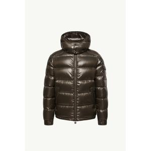 2026/27秋冬 MONCLER モンクレール メンズMoncler Maya Hooded Shortダウンジャケット【Olive Green 】