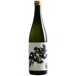 龍力 純米吟醸 ドラゴン黒> 1800ml  日本酒 淡麗辛口 スッキリ キレ味