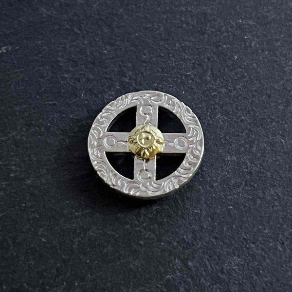 ファーストアローズ K18付メディスンホイール 両面彫り P-844 FIRST ARROW'S