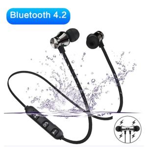 ワイヤレスイヤホン Bluetooth 4.2 スポーツイヤホン 黒 ブラック カナル型　磁気吸着  定形外郵便　送料無料　在宅不要