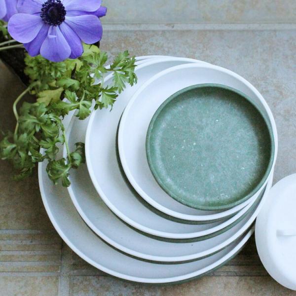 受け皿 おしゃれ ソーサー 8号 軽量 鉢皿 素焼き グレー ネイビー マスタード ホワイト グリー...