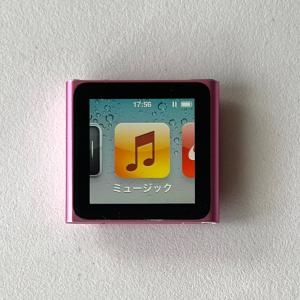 iPod nano Apple touch 第3世代（64GB）ブラック：MC011J/A : Centro