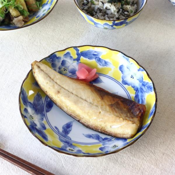 黄彩花紋 中皿 19cm 日本製 美濃焼 菊型60皿 プレート ラウンド 丸皿 中皿 平皿 取り皿 ...