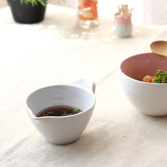 目盛り付ドレッシングピッチャー 100ml 国産 美濃焼 納豆鉢にも最適です 取っ手付き ピッチャー...