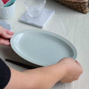 青磁の街中華オーバルプレート 24cm 日本製...の詳細画像1