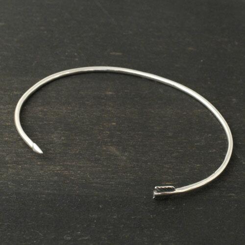 Atease ARROW BRACELET