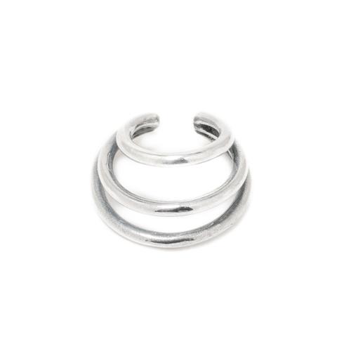 俳優：綱啓永さん着用モデル mollive OVERLAP EAR CUFF3 SILVER925