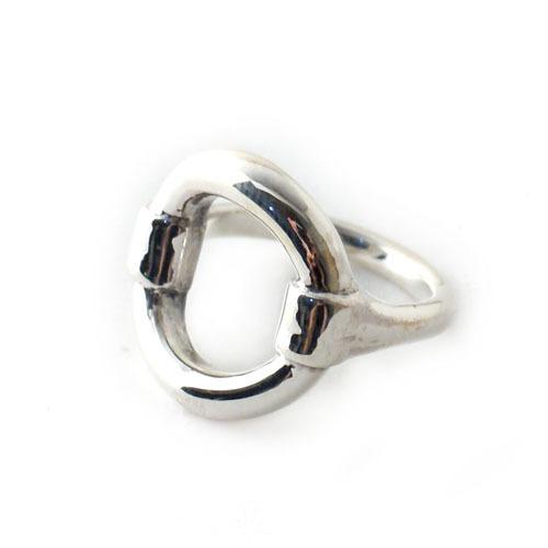 mollive ROUND BIT RING SV　佐藤健さん着用