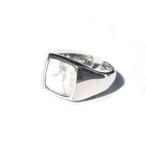 『JAPAN EXPO THAILAND 2026』スノーマン向井康二さん着用モデル・mollive...