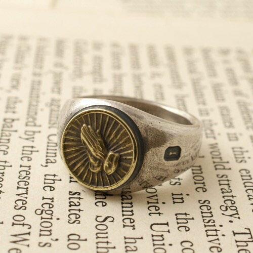 映画「愚か者の身分」綾野剛さん着用・Vantique HAND RINGVantique HAND ...