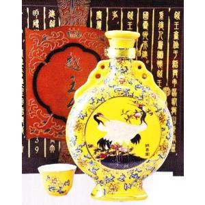 越王台 陳年30年花彫酒 (壷) 600ml