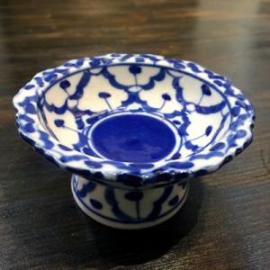 【タイ式・高式・小皿　11cm】 青白陶器 青白食器 パイナップル柄 陶器　小皿 タイ料理 アジアン...