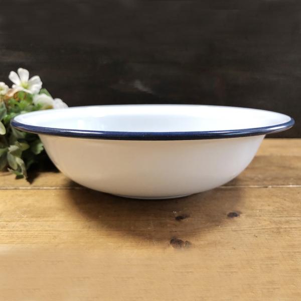 【ホーローボウル：白18cm】ホーロー　白　ボウル　皿 タイ料理　エスニック料理 タイ雑貨　アジアン...