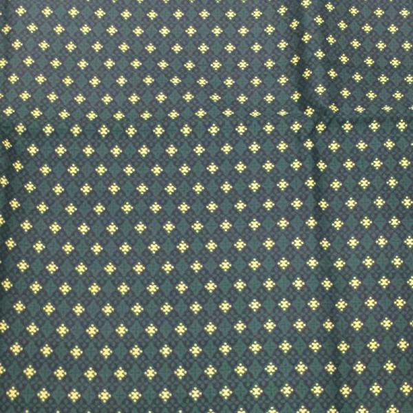 【送料無料】（バティックNO22 幾何学 緑）タイ生地・古典柄・マルチカバー・タイ雑貨