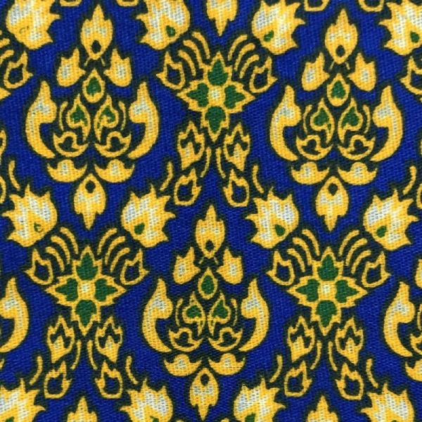 【送料無料】（バティックNO5　大柄　青）タイ生地・古典柄・マルチカバー・タイ雑貨