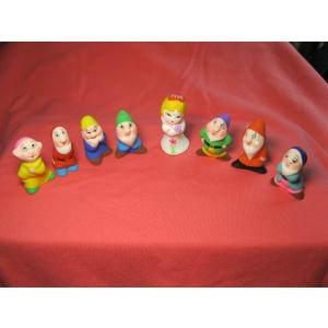 リヤドロ ドック 先生 白雪姫と7人の小人 置物 01009321 LLADRO