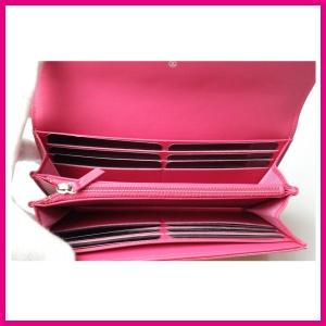 シャネル 長 財布 新作 The Art Of Mike Mignola