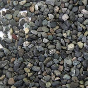 底砂　Ｎｏ．１６　大磯砂　ラージ　９リットル（約１５ｋｇ）　Ｃｌａｓｓｉｃ　６０ｃｍ水槽用　底床　水槽　お一人様１点限り