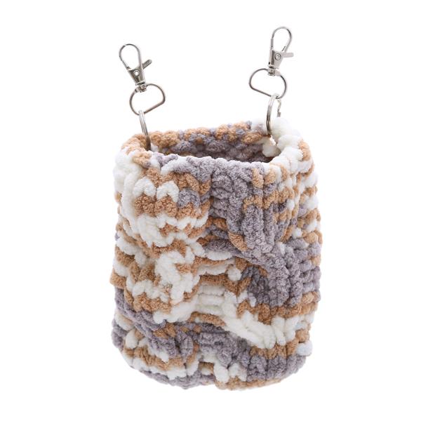 あみあみポケット型寝袋　ベージュ　ハンドメイド　手編み　寝袋　吊り下げ式　ハムスター　リス　モモンガ