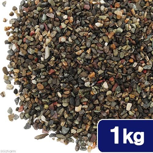 Ｎｏ．３　渓流砂　１ｋｇ　粒径２〜４ｍｍ程度