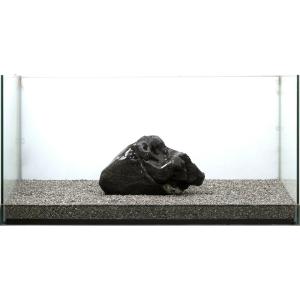 大型プラスチック水槽 自然石風デザイン チャーム（charm） 形状お任せ 風山石 サイズミックス 20kg 大型