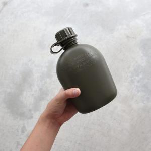 ボトル アメリカ軍 実物 新品 米軍 1QT CANTEEN HARD アウトドアグッズ 水筒 ミリタリー アーミー ブラック　カーキ　コヨーテ　ベージュ｜changeover