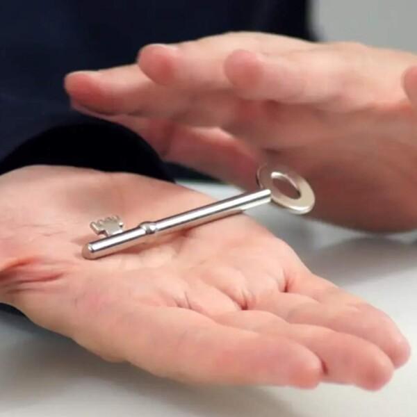 MilesMagic Magician's Ghost Key Mentalism Illusion...