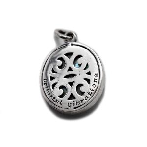 シルバーアクセサリー メンズ オリエンタルバイ...の詳細画像1