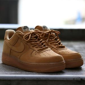 NIKE AIR FORCE 1 '07 WB (FLAX/FLAX-GUM LIGHT BROWN-OUTDOOR GREEN) 17HO-S