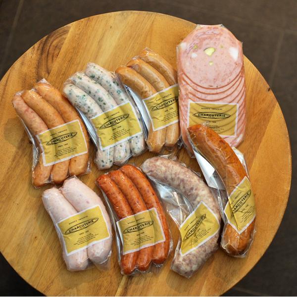 ソーセージ アソート セット8p　簡易箱　冷凍　送料無料　沖縄+935円、北海道+715円、九州、北...