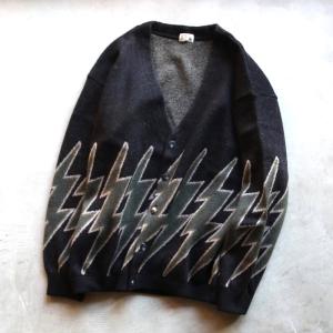 テス メンズ レディース カーディガン TES サンダー ボルト 70s ニット カーディガン THUNDERBOLT 70s KNIT CARDIGAN ブラック BLACK 2023秋冬新作｜charger