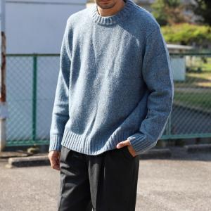 ワックスロンドン ユニセックス トップス wax london ワイルド クルー ニット ドネガル WILDE CREW KNIT DONEGAL ブルー BLUE 2023秋冬新｜charger