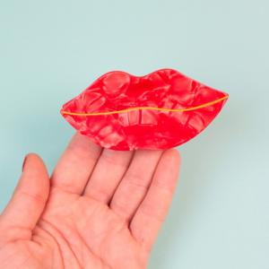 Coucou Suzette 雑誌 VERY 掲載 ククシュゼット 正規商品 ヘア アクセ クリップ かわいい リップ 唇  リップ ヘア クロー レッド