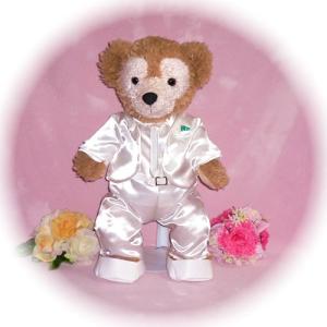 Disney（ディズニー） ダッフィー タキシード 白スーツ 蝶ネクタイ M