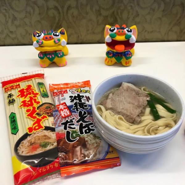 マルタケ食品　沖縄そば乾麺 平面  だし(スープの素)付き　3食入り