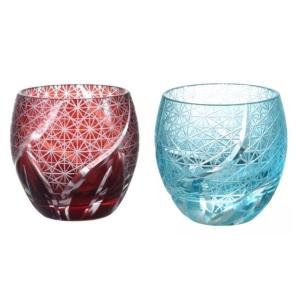 切子グラス　赤色とレークブルー　ペアセット　切子猪口ペア　切子ぐい呑み　おちょこペア　ギフトＢＯＸ入り　菊つなぎ