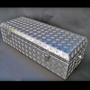 日本製・5年保証付＞アルミチェッカーボックス 幅833mm【固定用