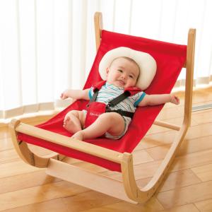 木製ベビーチェア 長く使えるファルスカのスクロールチェアプラス