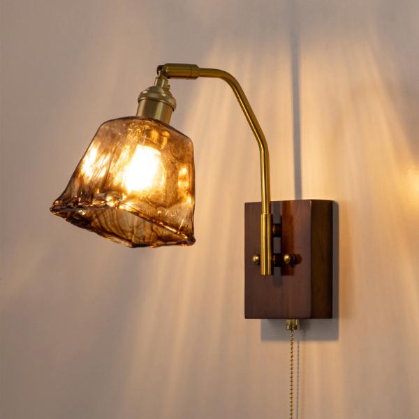 ブラケットライト 北欧 レトロ 木 真鍮 1灯 アンバー ガラス 壁付け照明 LED対応 おしゃれ ...
