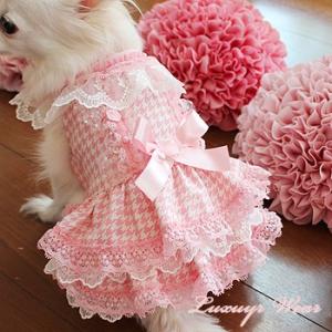 No.405•406 犬服ハンドメイド　バックオープンワンピース オーダーメイドセレブな犬服のホワイトウールワンピース