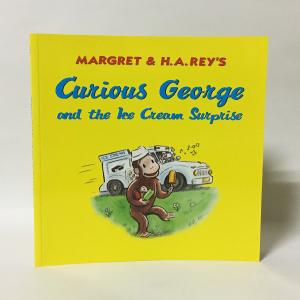 Curious George and the Ice Cream Surrise（洋書：英語版 中古）｜chikyuyabooks