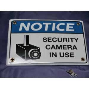 スチールにエナメル加工の表示プレート　SECURITY  CAMERA