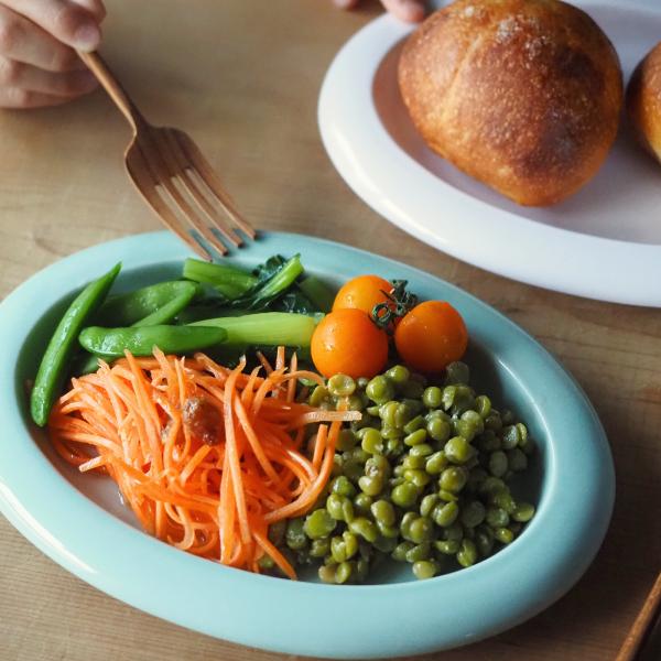 直営店 ポップな器 プレートＭ 幅22cm 日本製 パンとごはんと... 菱沼未央さん M063