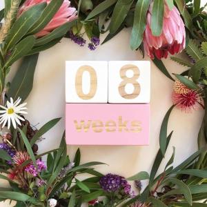 ウッド製 記念日月齢年齢撮影用カード キューブ/ベビーマンスリーカードフォト/赤ちゃんマンスリーフォト新生児写真撮影用アクセサリー小物