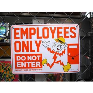 プラスチック看板 レディキロワット 関係者のみ Reddy Kilowatt EMPLOYEES ONLY CA-66｜choppers