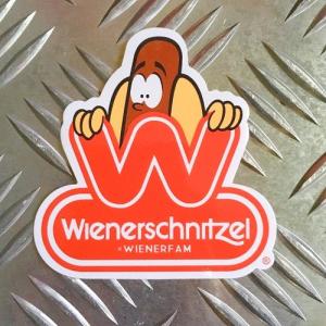 wiener schnitzel ウィンナーシュニッツェル　ハイウェイ　看板 海外正規ライセンス Wienerschnitzel Hot Dog Tee ウィンナー