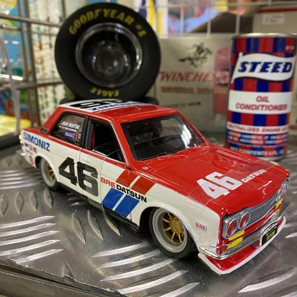 ダットサン MD BRE ダイキャスト ミニカー 1/24 510 Maisto DATSUN ブル...